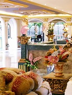 Rita Resort and Residence