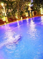 Rita Resort and Residence