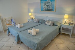 Cyclades Hotel