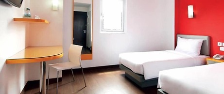 Amaris Hotel Cirebon