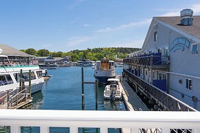 Fishermans Wharf Inn