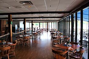 Fishermans Wharf Inn