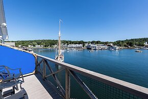 Fishermans Wharf Inn