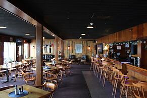 Fishermans Wharf Inn