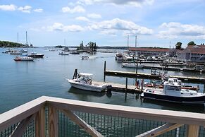 Fishermans Wharf Inn