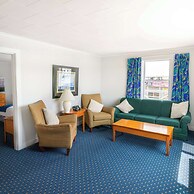 Fishermans Wharf Inn