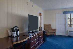 Fishermans Wharf Inn