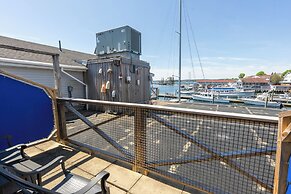 Fishermans Wharf Inn