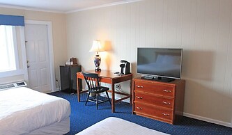 Fishermans Wharf Inn