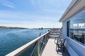 Fishermans Wharf Inn