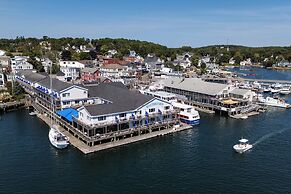 Fishermans Wharf Inn