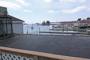 Fishermans Wharf Inn