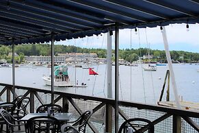 Fishermans Wharf Inn