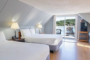 Fishermans Wharf Inn