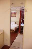 Hanting Express Qidong Jianghai Middle Road