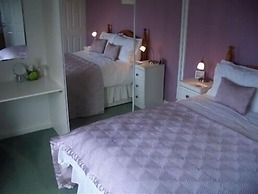 Quixhill - Denstone - Dove Meadow B & B