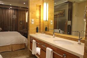 DoubleTree by Hilton Hotel Qinghai - Golmud