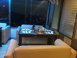 Hotel Ganesha Inn Ganga View