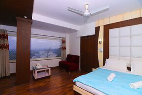 Hotel Ganesha Inn Ganga View