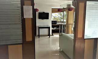 Hotel Ganesha Inn Ganga View