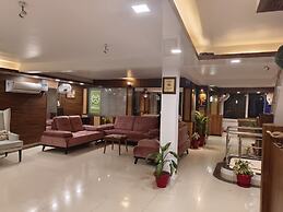 Hotel Ganesha Inn Ganga View