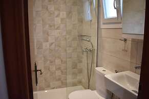 Kostas Apartments & Studios