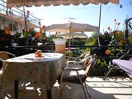 Kostas Apartments & Studios