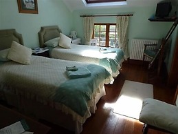 Burton Farmhouse