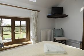 Burton Farmhouse