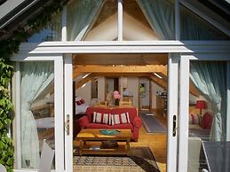 Cherryhill Lodge