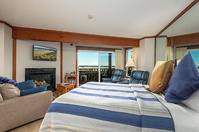 Little Creek Cove Beachfront Resort