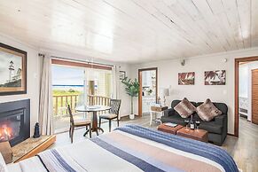 Little Creek Cove Beachfront Resort