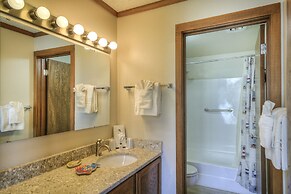 Little Creek Cove Beachfront Resort