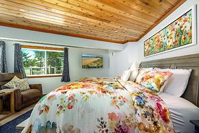 Little Creek Cove Beachfront Resort