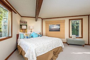 Little Creek Cove Beachfront Resort