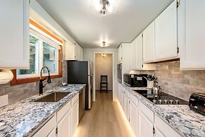 Little Creek Cove Beachfront Resort