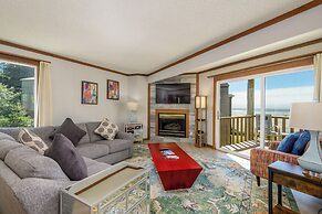 Little Creek Cove Beachfront Resort