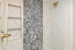 Little Creek Cove Beachfront Resort