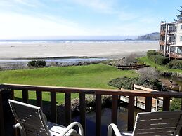 Little Creek Cove Beachfront Resort