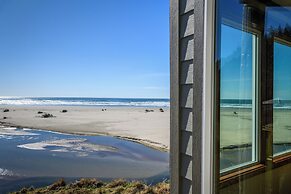 Little Creek Cove Beachfront Resort