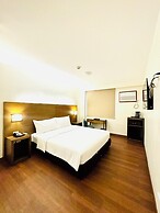 Pearl Lane Hotel