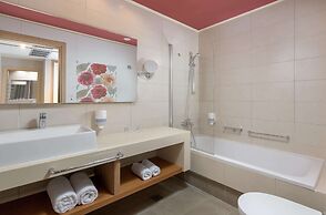 Porto Angeli Beach Resort – All Inclusive