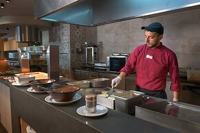 Porto Angeli Beach Resort – All Inclusive