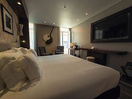 Lisboa Carmo Hotel