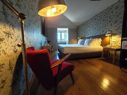 Lisboa Carmo Hotel