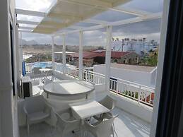 Blue Beach Villas Apartments