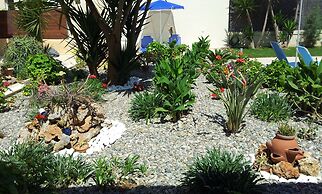 Nicolas Studios & Apartments