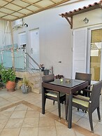 Nicolas Studios & Apartments