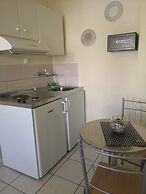 Nicolas Studios & Apartments