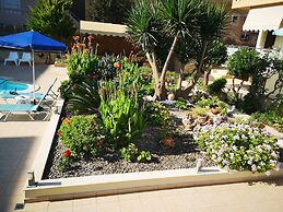 Nicolas Studios & Apartments